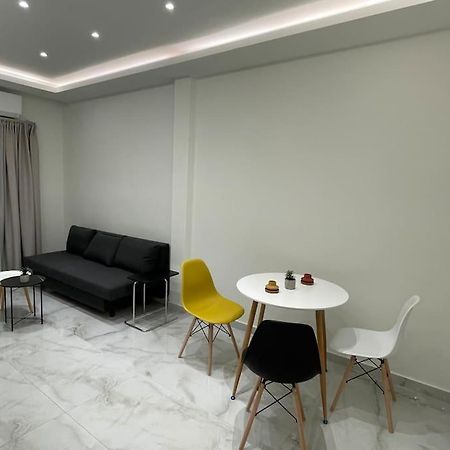 Luxury Apartment Next To Agias Sofias Szaloniki Kültér fotó